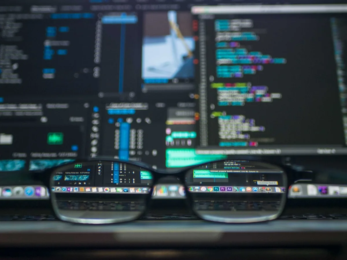 Developer working with the Laravel framework